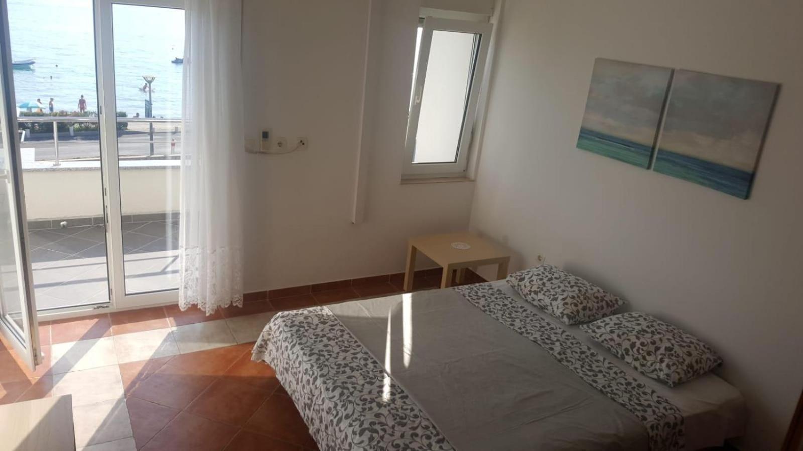Apartments By The Sea Novalja, Pag - 9326 Dış mekan fotoğraf